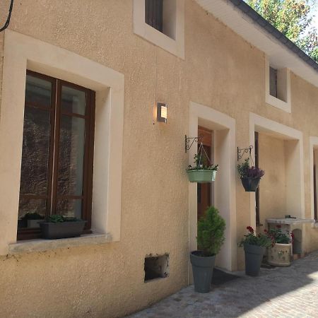 La Halte Effervescente Villa Epernay Bagian luar foto